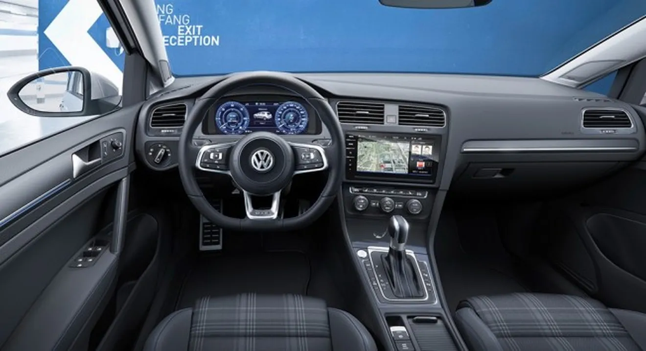 Volkswagen Golf GTD 2017 - interior