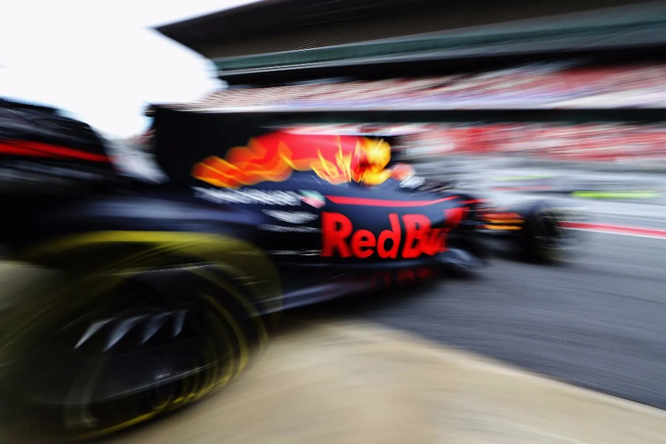 Renault: "El motor supera las expectativas, Red Bull podrá disputar el título"