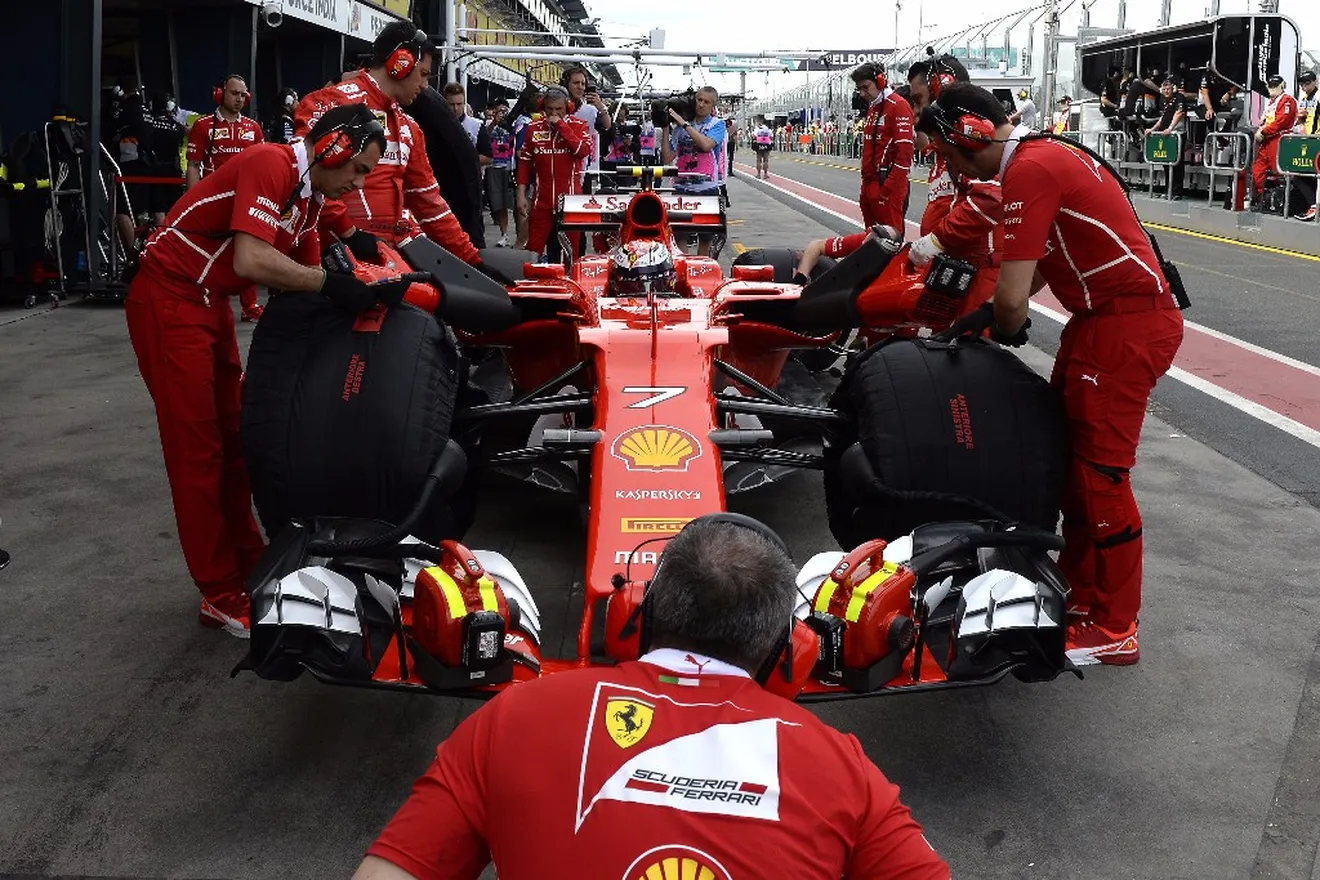 Pequeños problemas lastran a Ferrari en la primera jornada