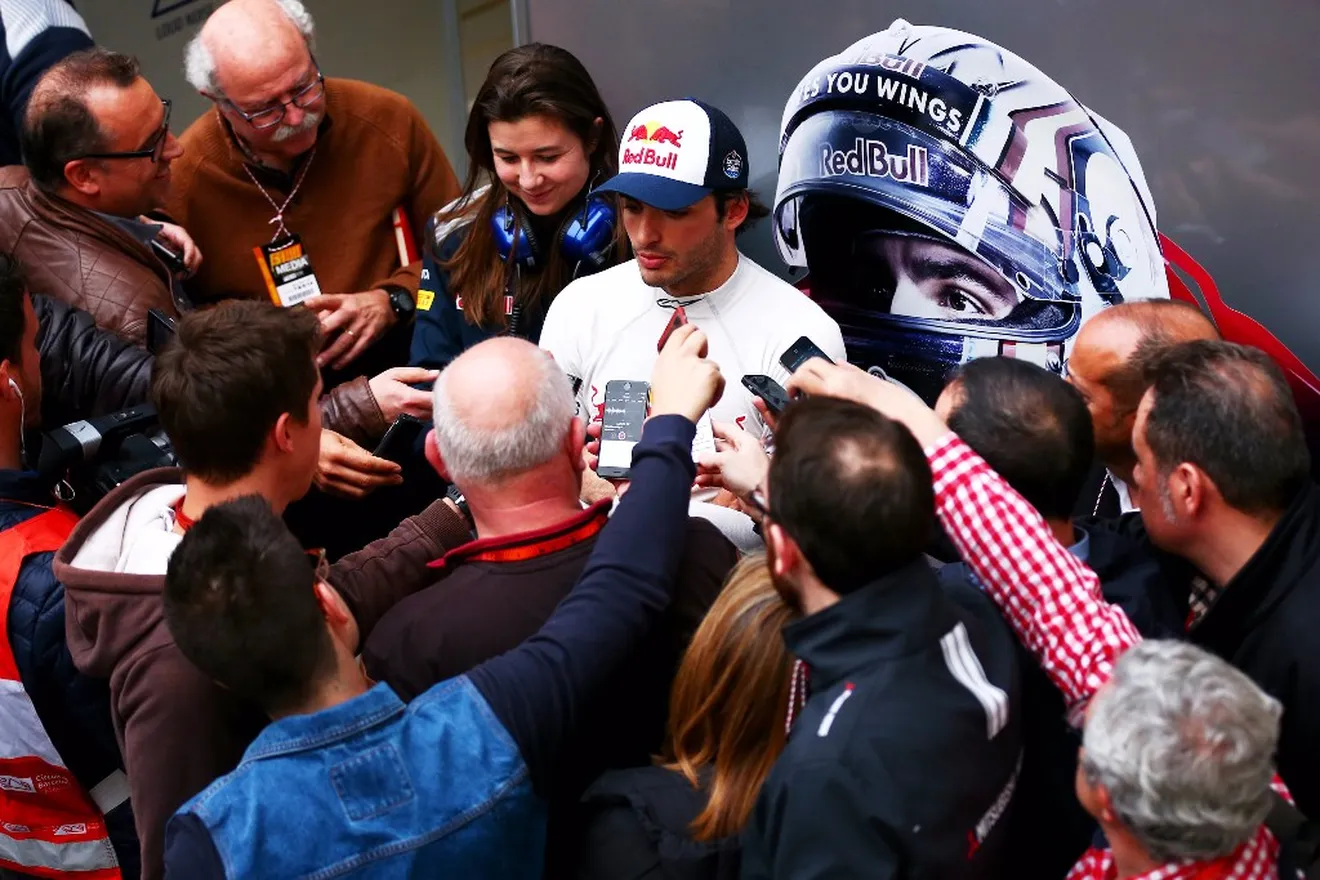 Carlos Sainz ofrece una oferta especial para asistir al Gran Premio de España