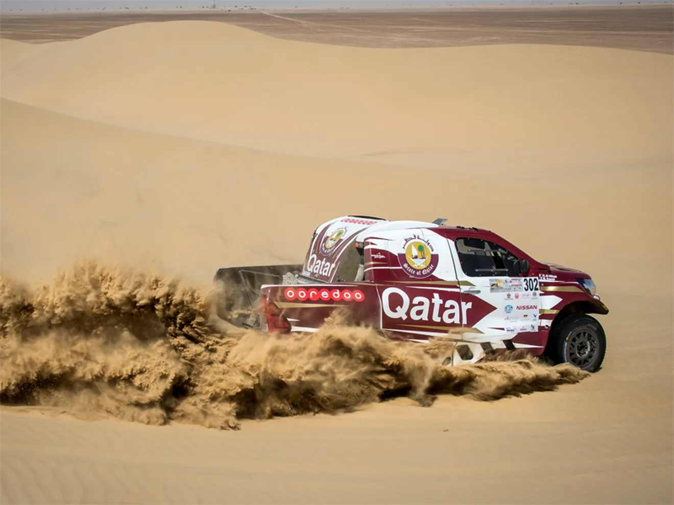Nasser Al-Attiyah gana en la Dubai Baja con Toyota