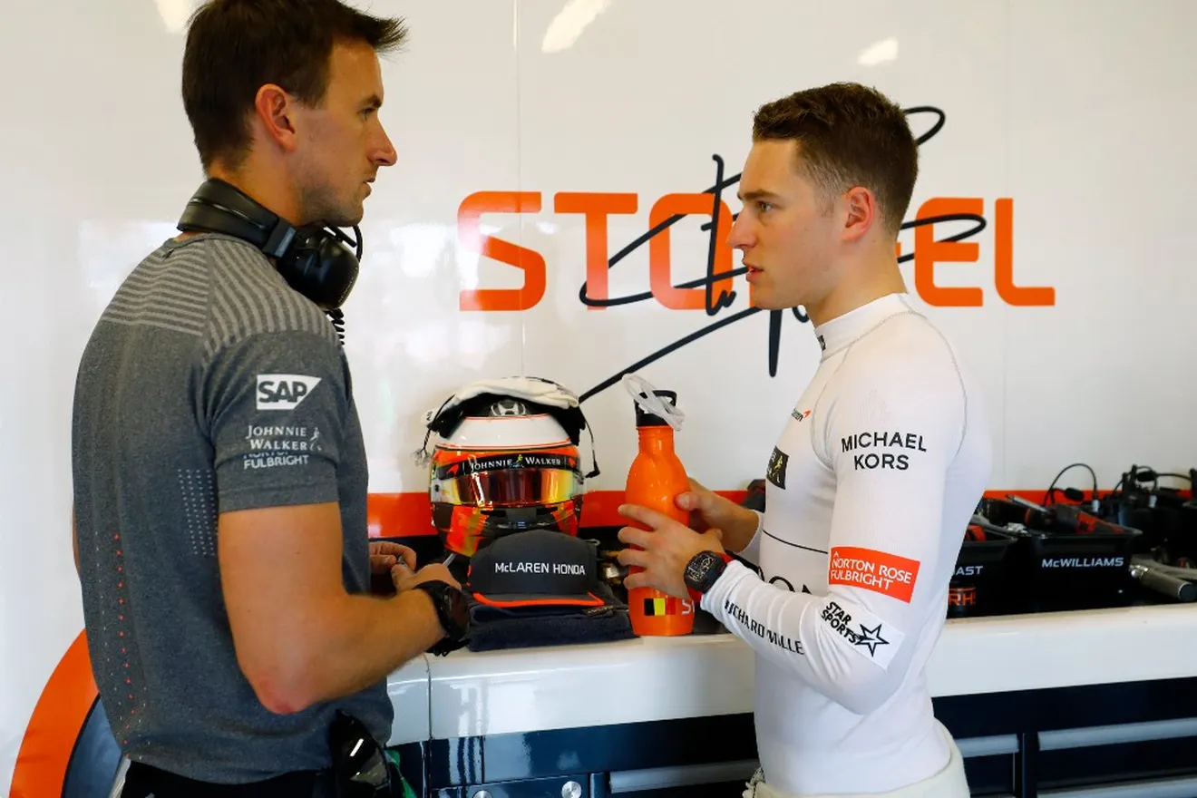 Vandoorne, lastrado por una nueva avería en el McLaren