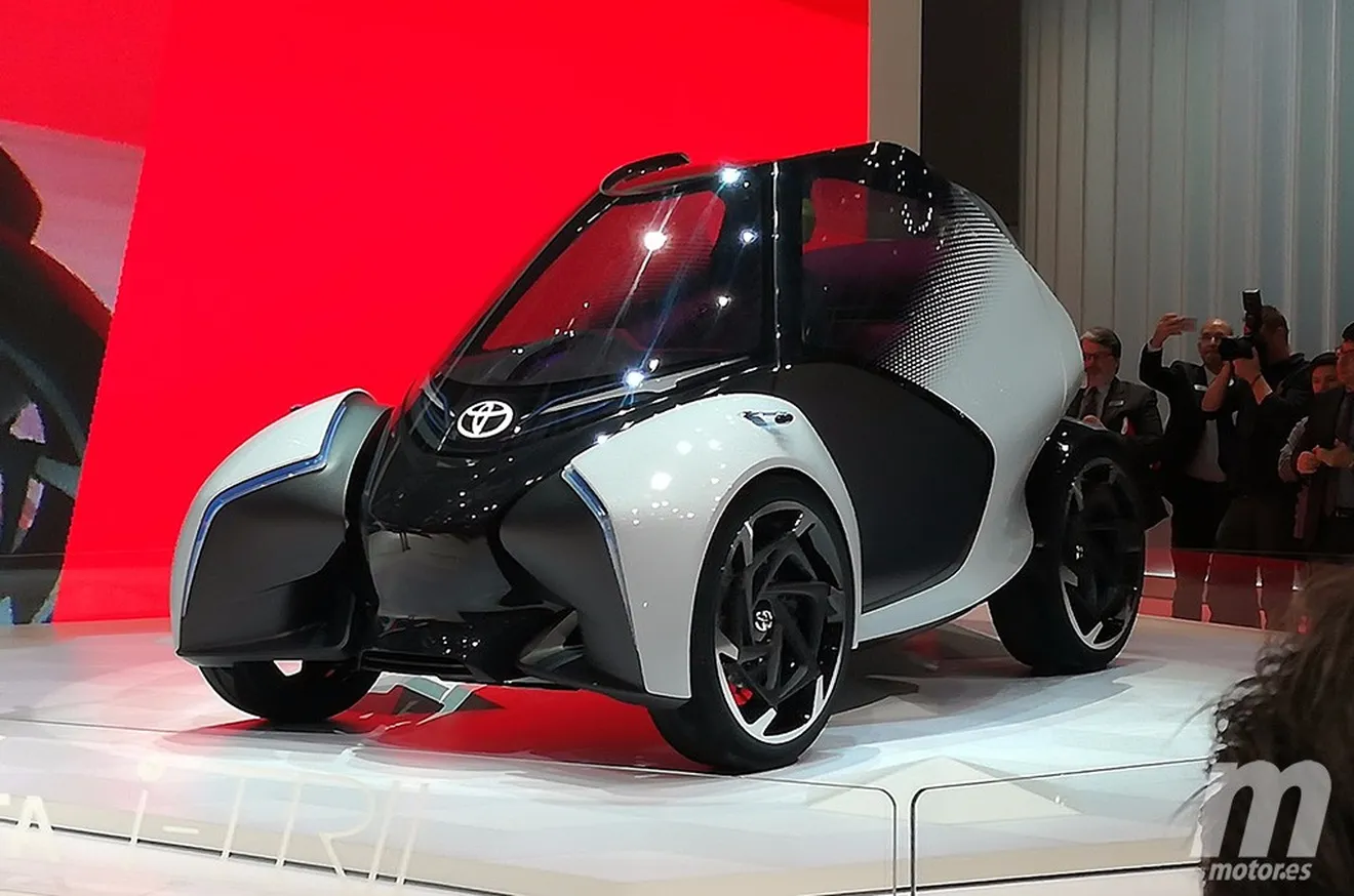 Toyota i-TRIL: así es la visión de la marca nipona sobre la movilidad urbana en 2030