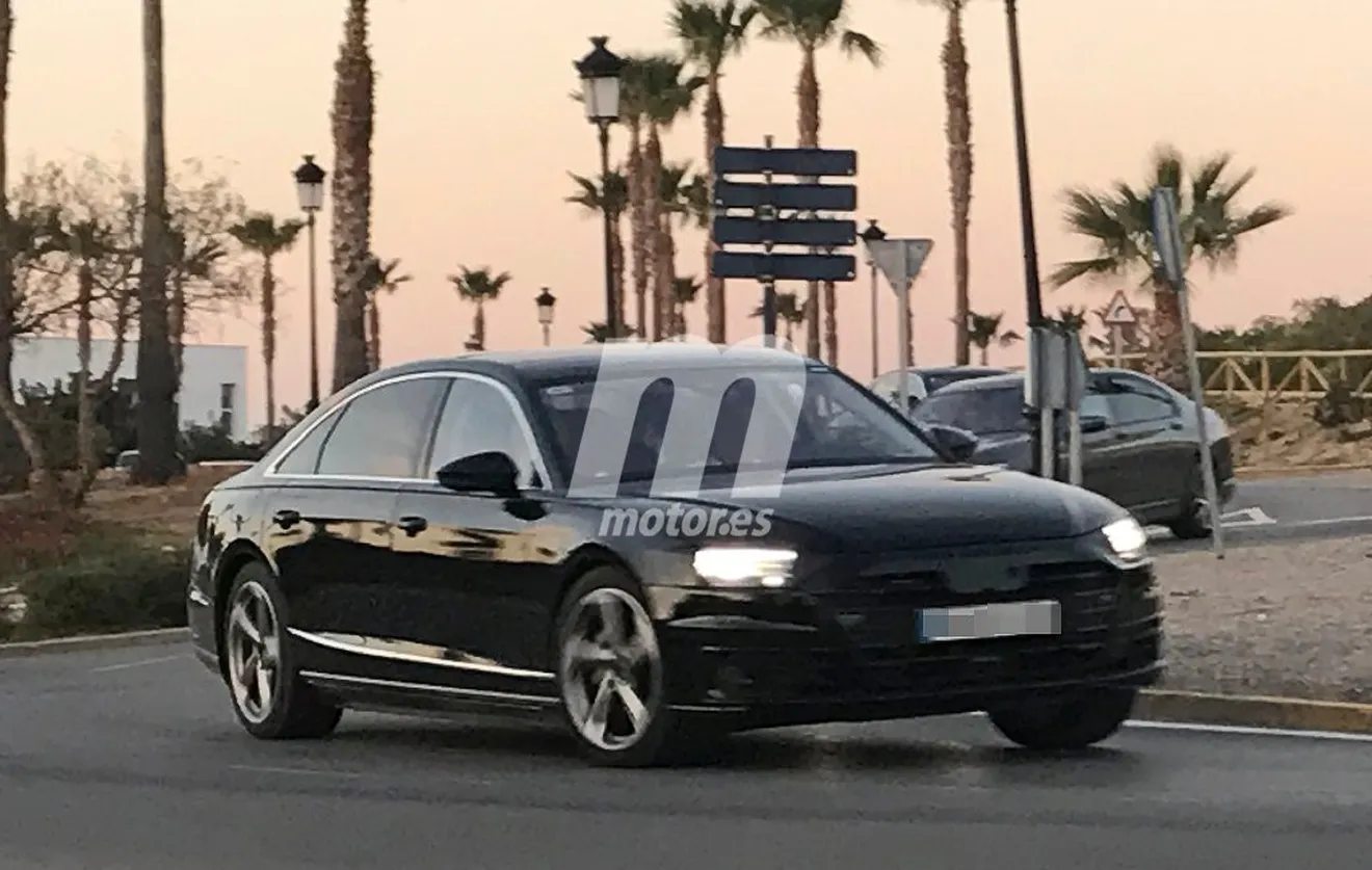 Audi A8 2018: la nueva generación con su carrocería casi al desnudo