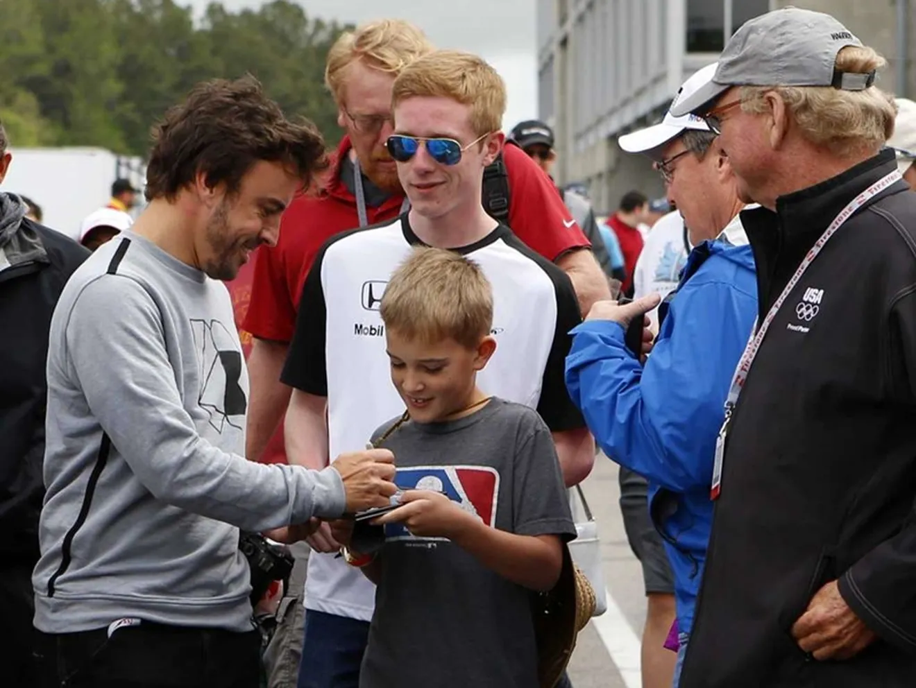 Alonso, impresionado por el recibimiento de los fans de la IndyCar