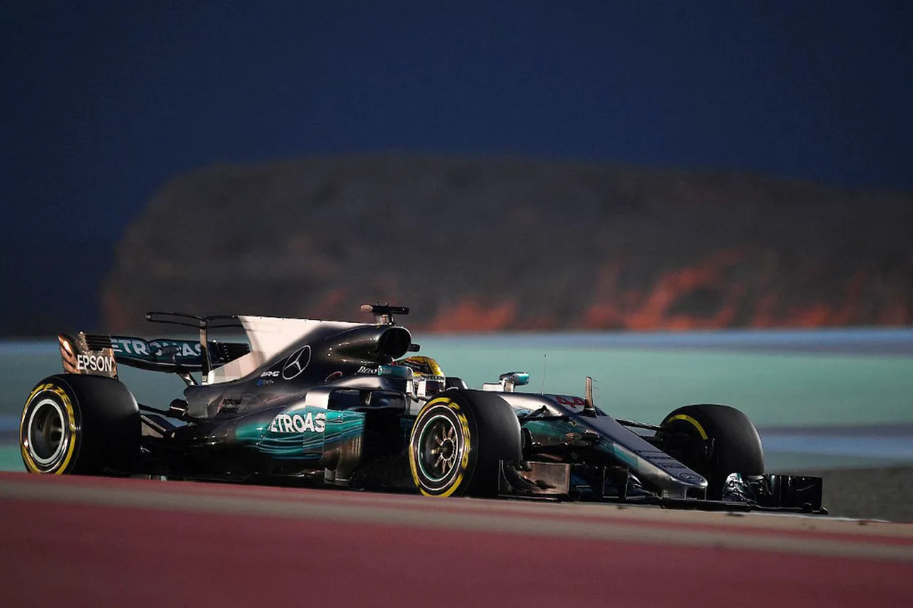 Hamilton: "Los Ferrari son más rápidos aquí"