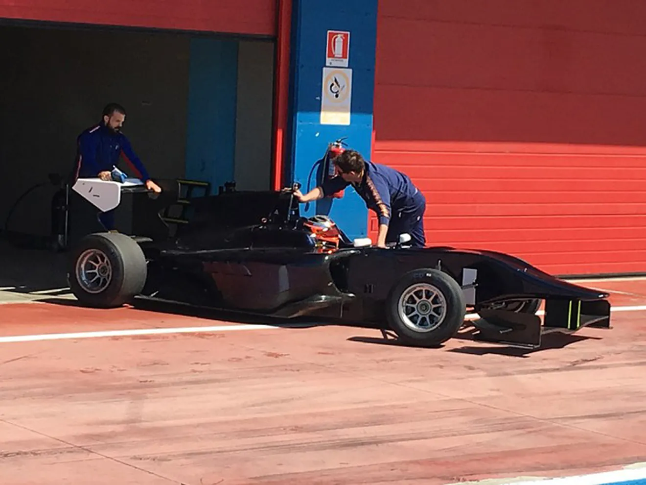 Robert Kubica prueba un monoplaza de GP3 en Italia