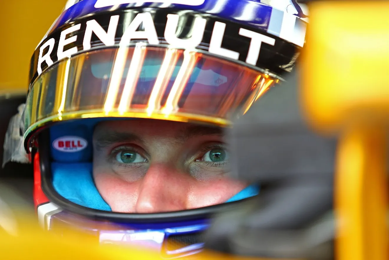 Sirotkin rodará con Renault en Sochi
