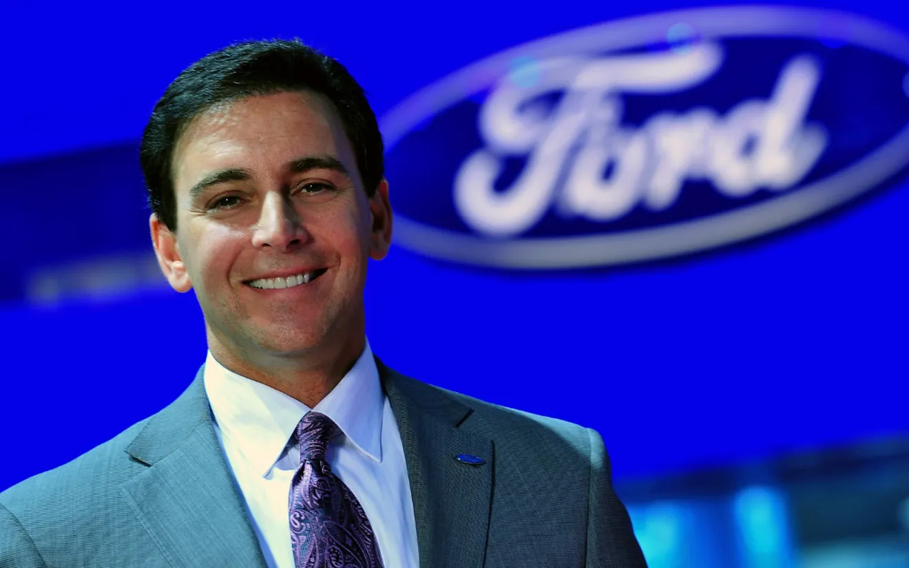 Ford despide a su actual CEO, Mark Fields