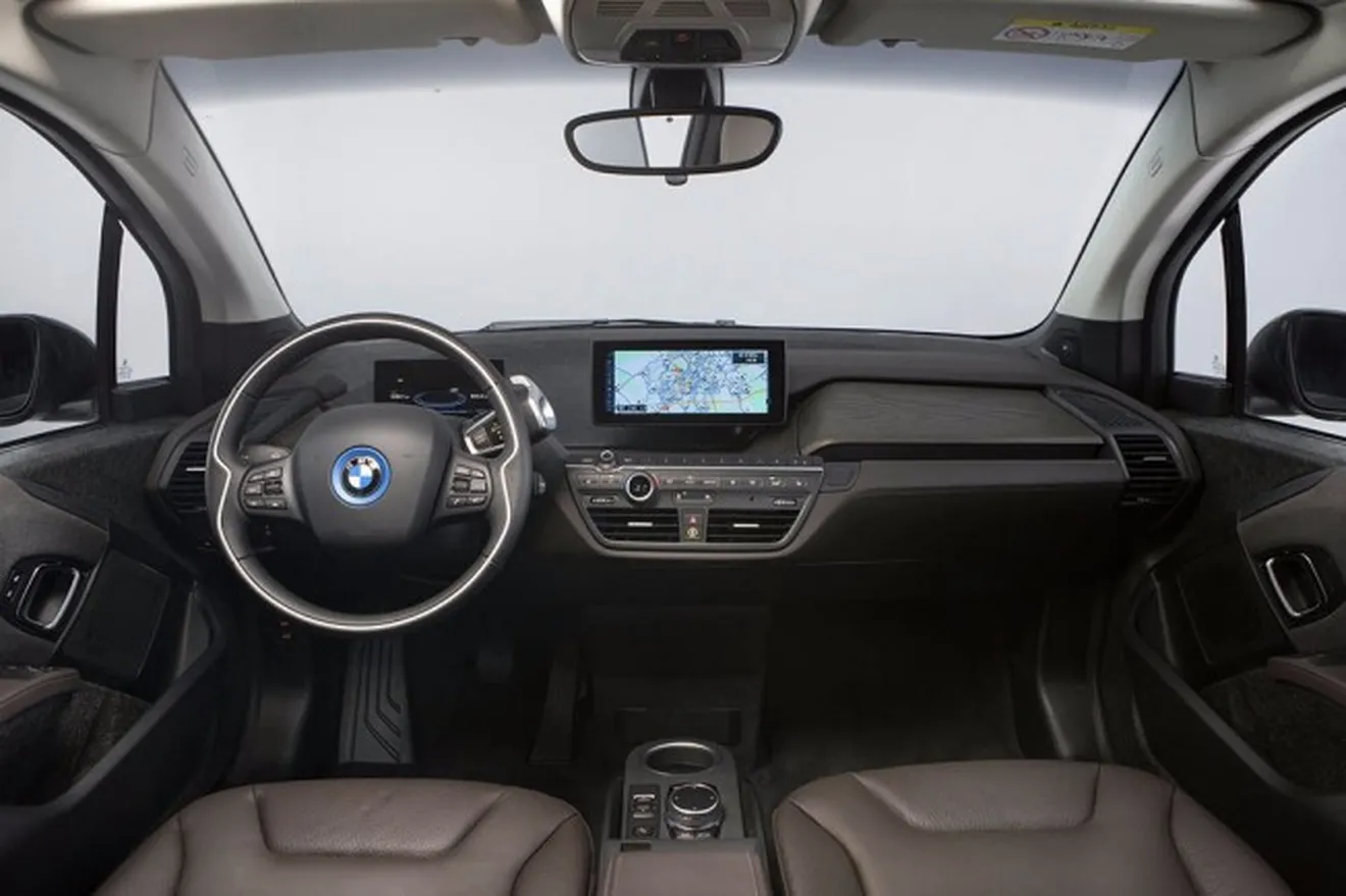 BMW i3 Carbon Edition - interior