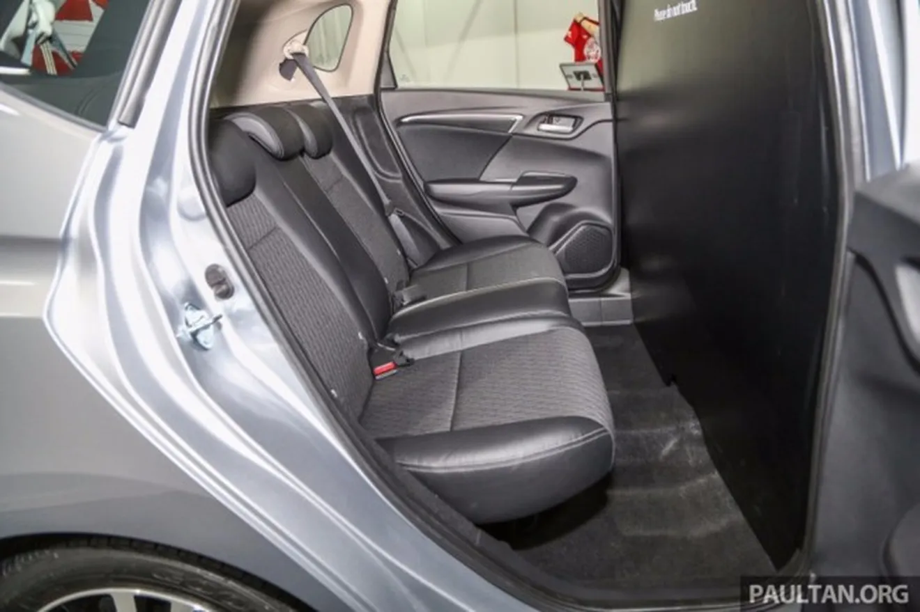 Honda Jazz 2017 - interior