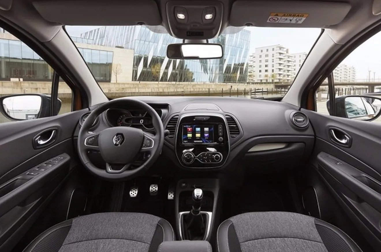Renault Captur 2017 - interior