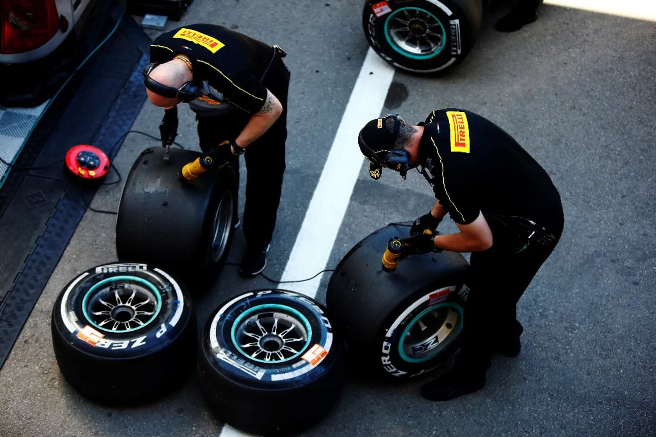 Pirelli reconoce que los neumáticos son demasiado duros