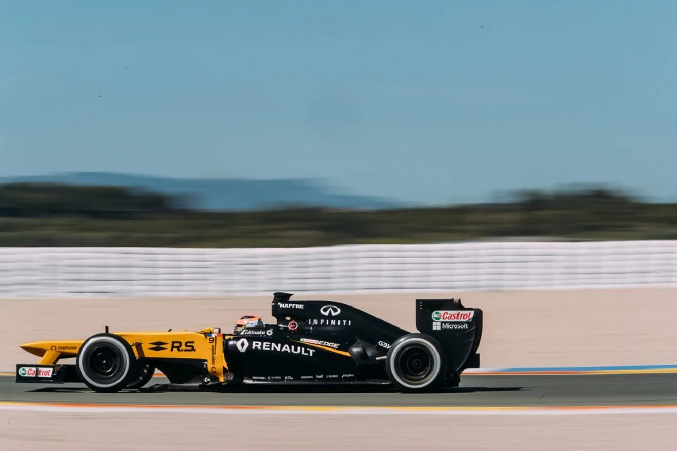 Cyril Abiteboul: "Kubica no entra en los planes de Renault para 2018"