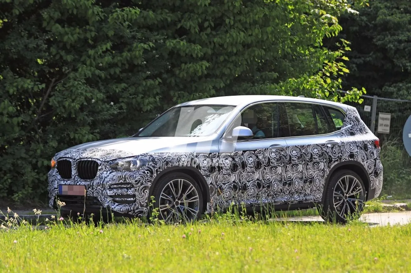 BMW X3 2018: aún camuflado pero más al descubierto que nunca 