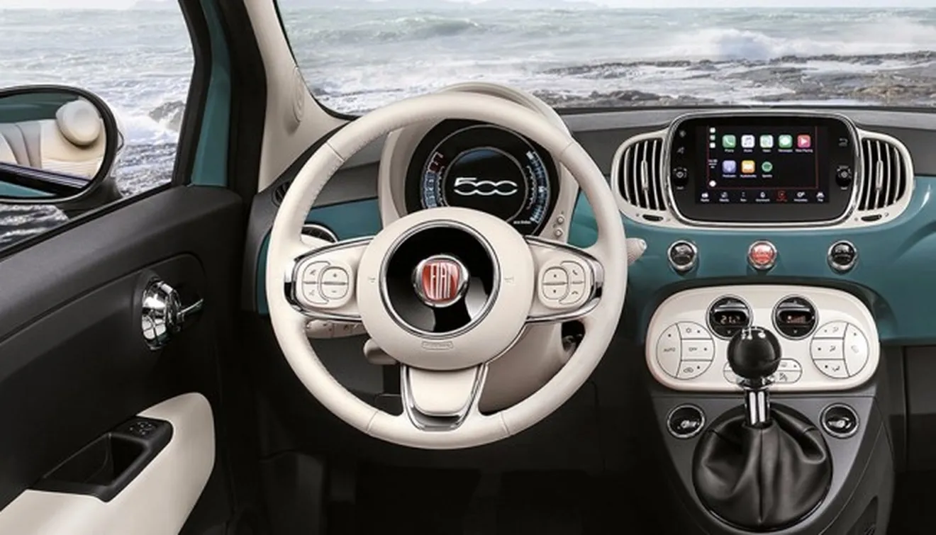 Fiat 500 Anniversario - interior