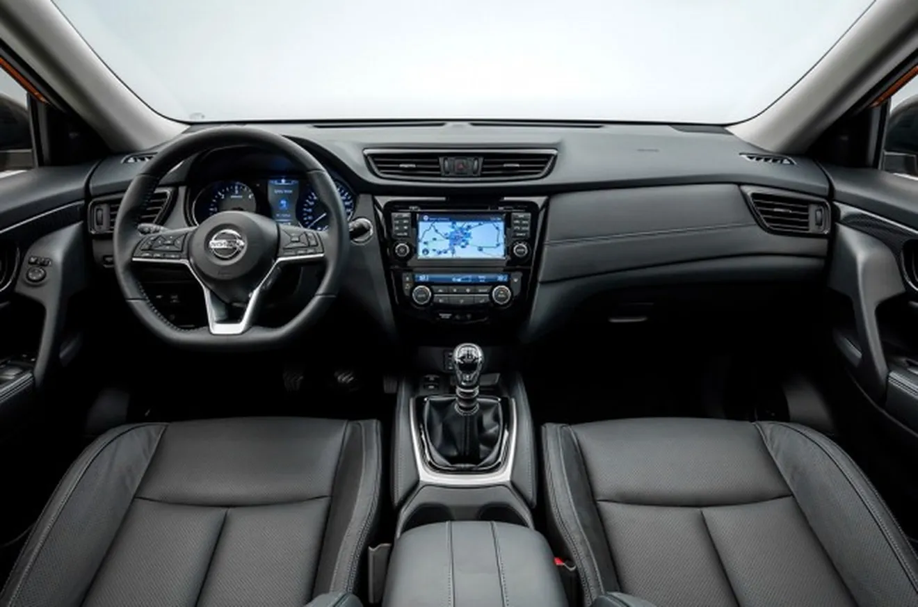 Nissan X-Trail 2017 - interior
