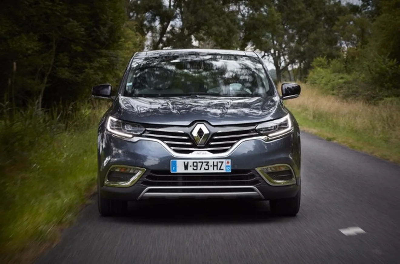 Renault Espace 2017 - frontal