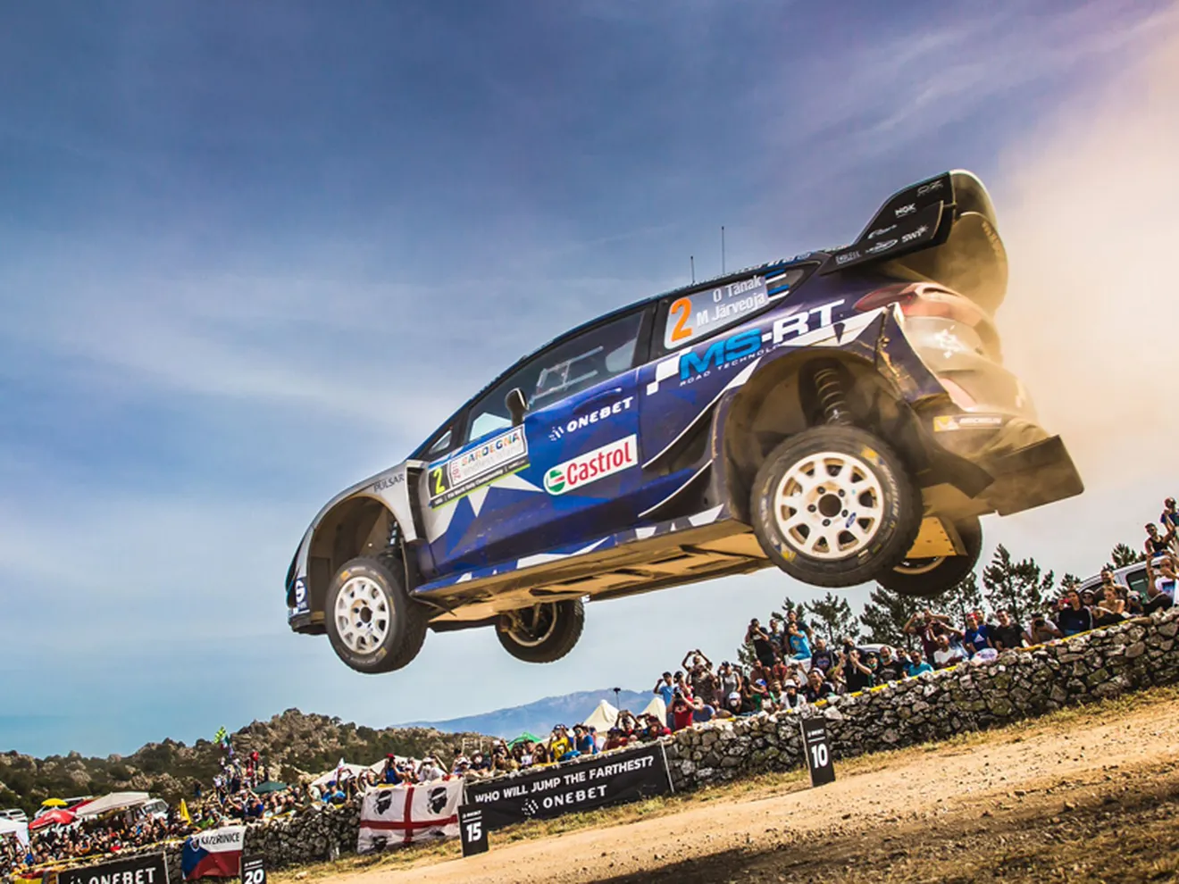 Ott Tänak gana en Cerdeña su primer rally en el WRC