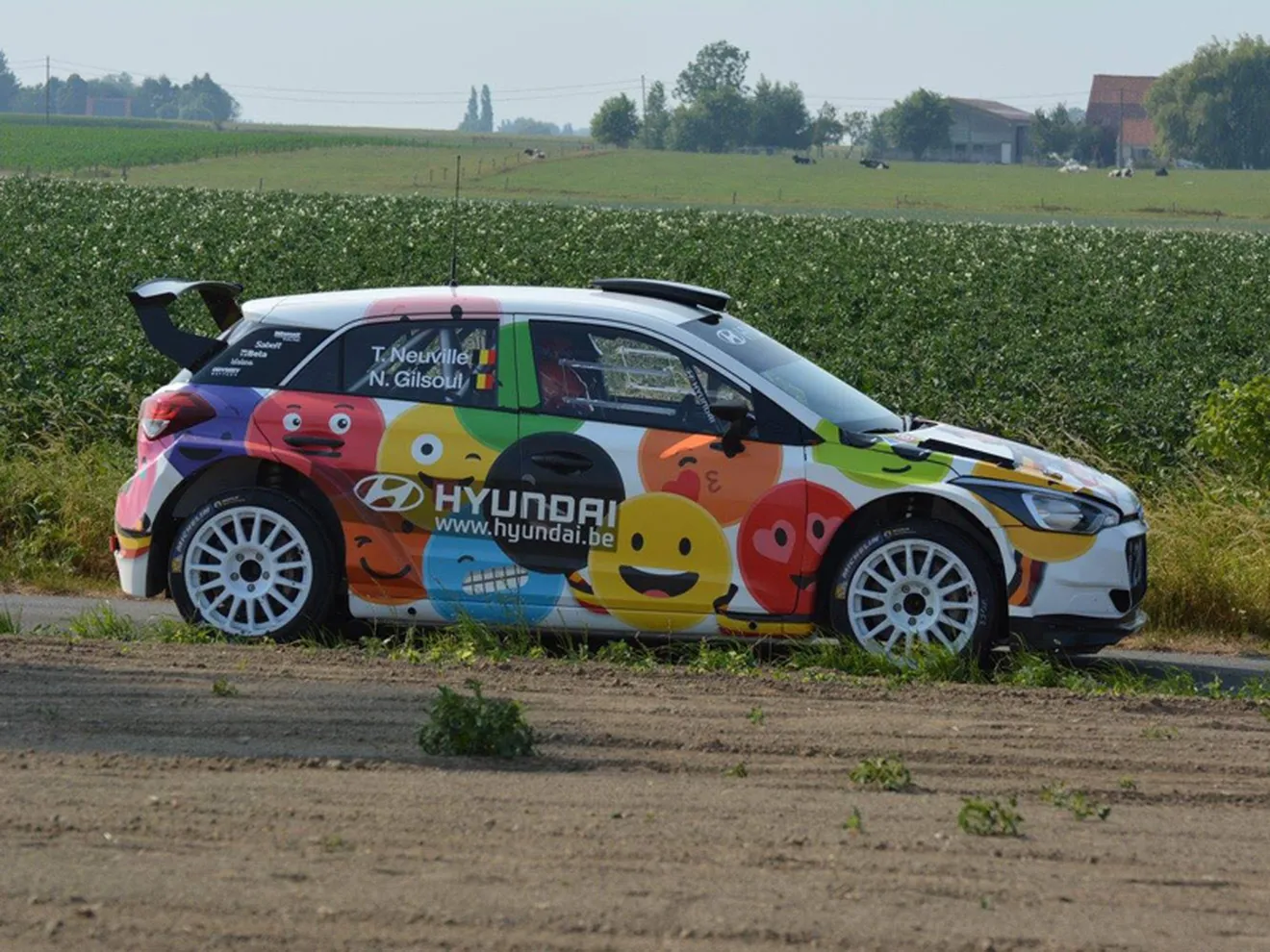 Thierry Neuville, estrella en el Ypres Rally con un i20 R5