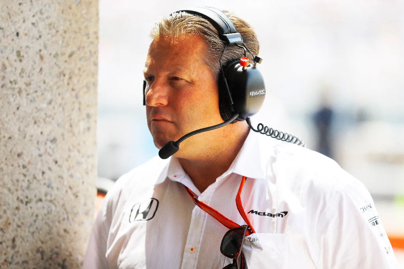 Brown: "No podemos seguir así, es bastante deprimente para McLaren"