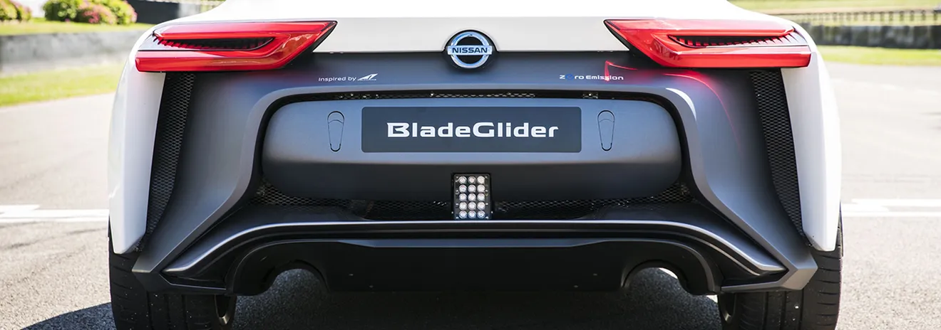 Prueba Nissan BladeGlider, probando el futuro