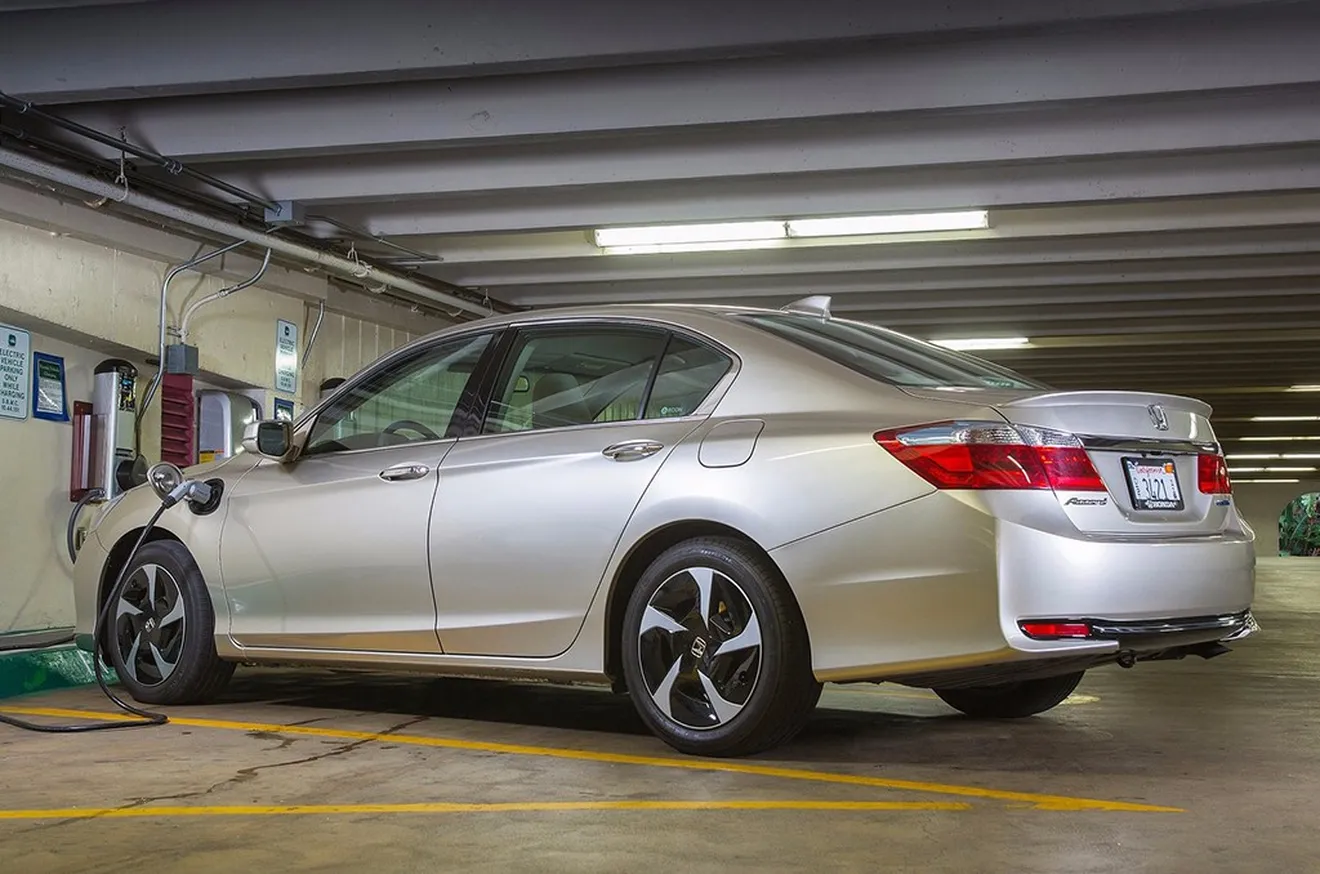 Honda y Hitachi acuerdan producir y vender motores para coches eléctricos