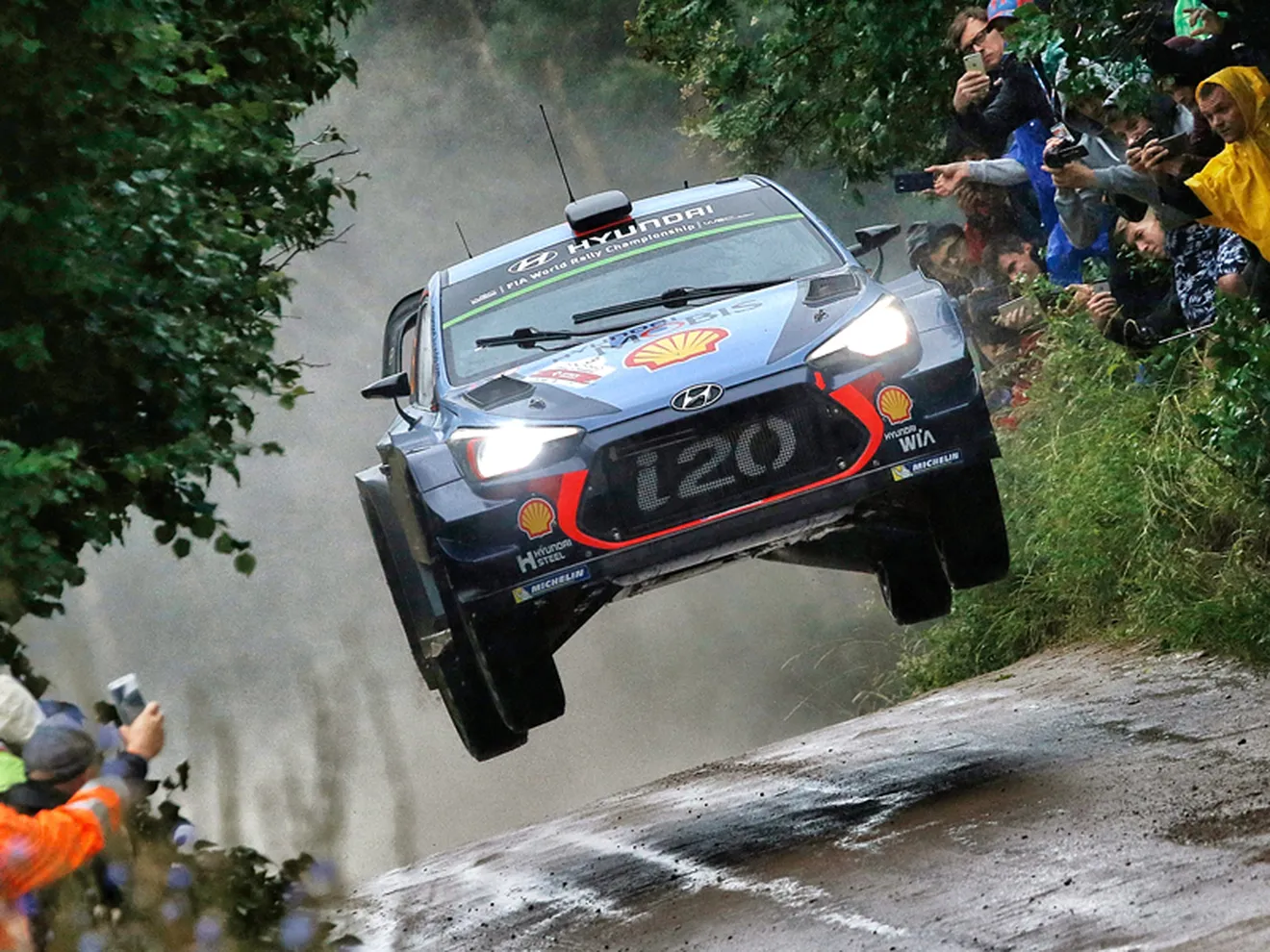 Hyundai busca su primer podio en el Rally de Finlandia
