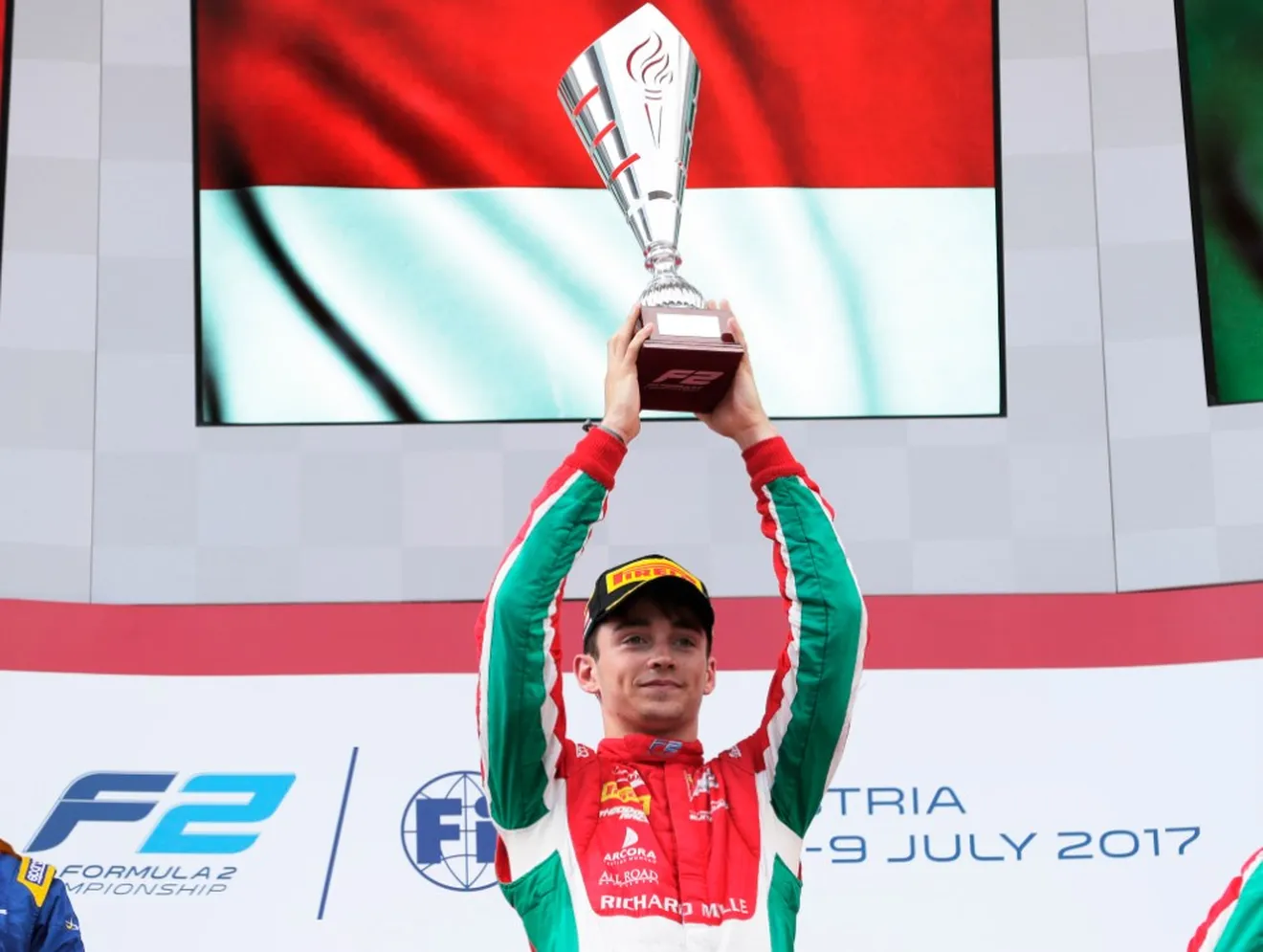 Leclerc lidera de principio a fin en Austria para su cuarta victoria del año
