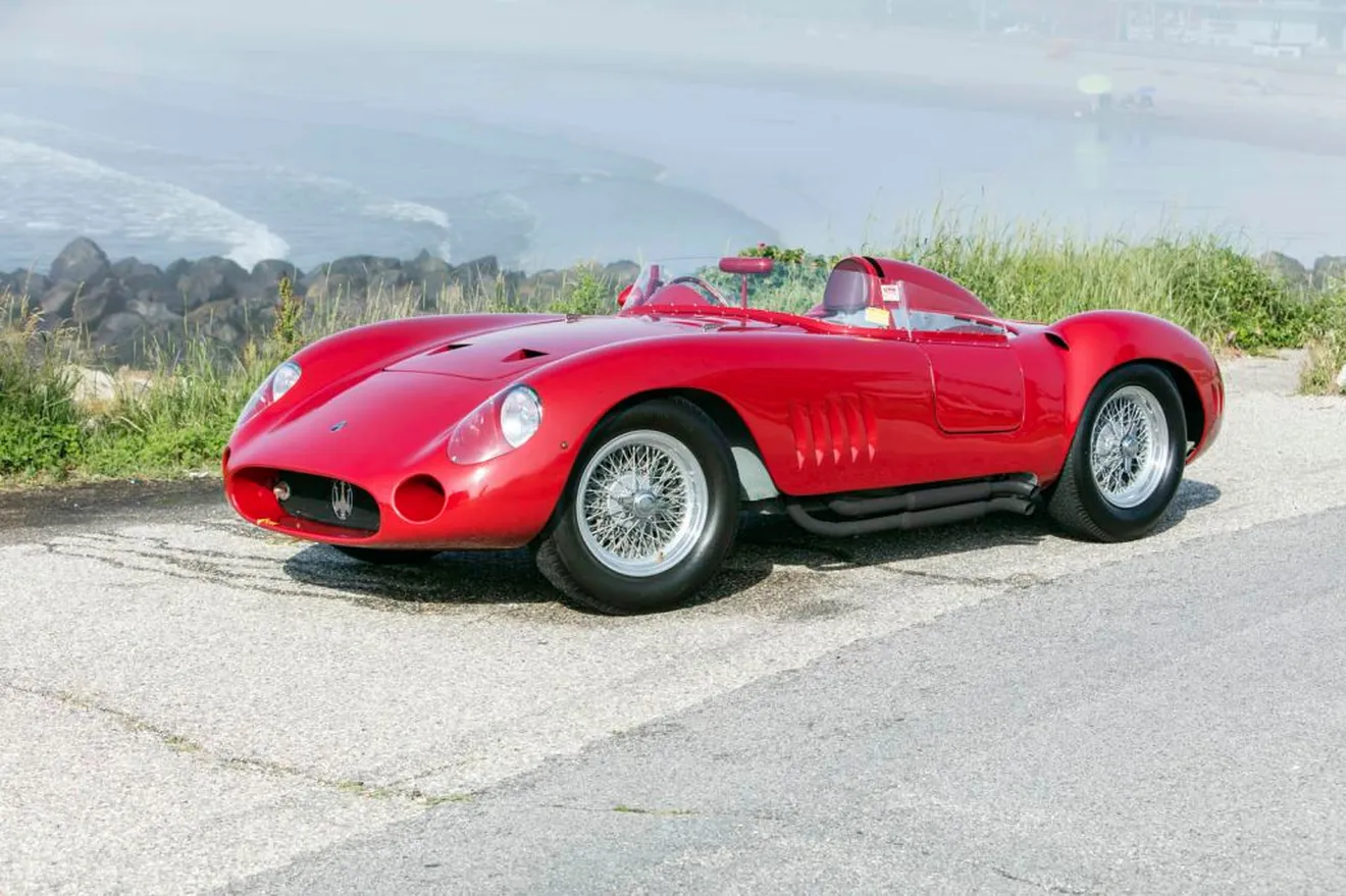 A la venta un precioso Maserati 300 S de 1956 vencedor con Fangio al volante