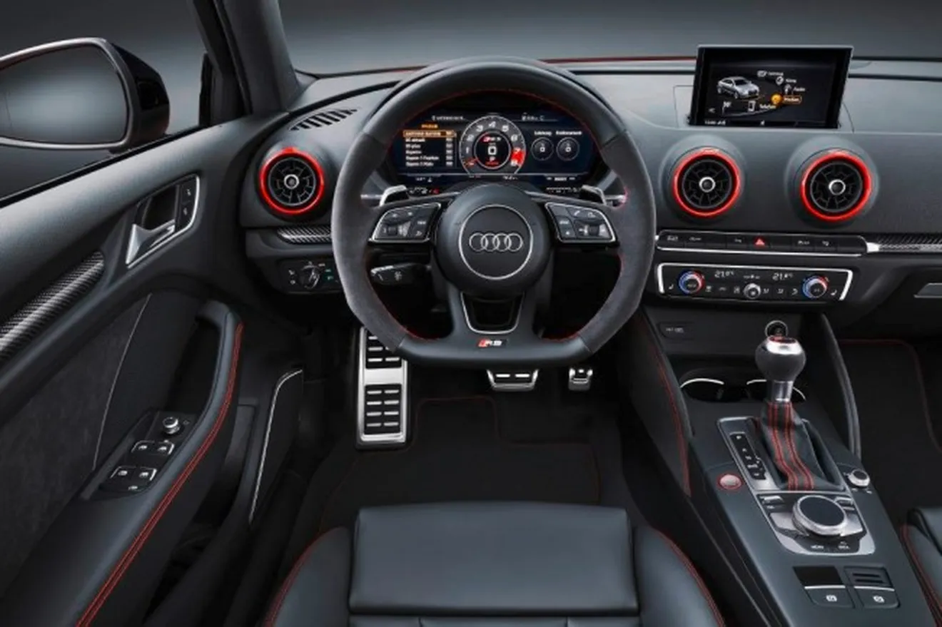Audi RS 3 Sedán 2017 - interior