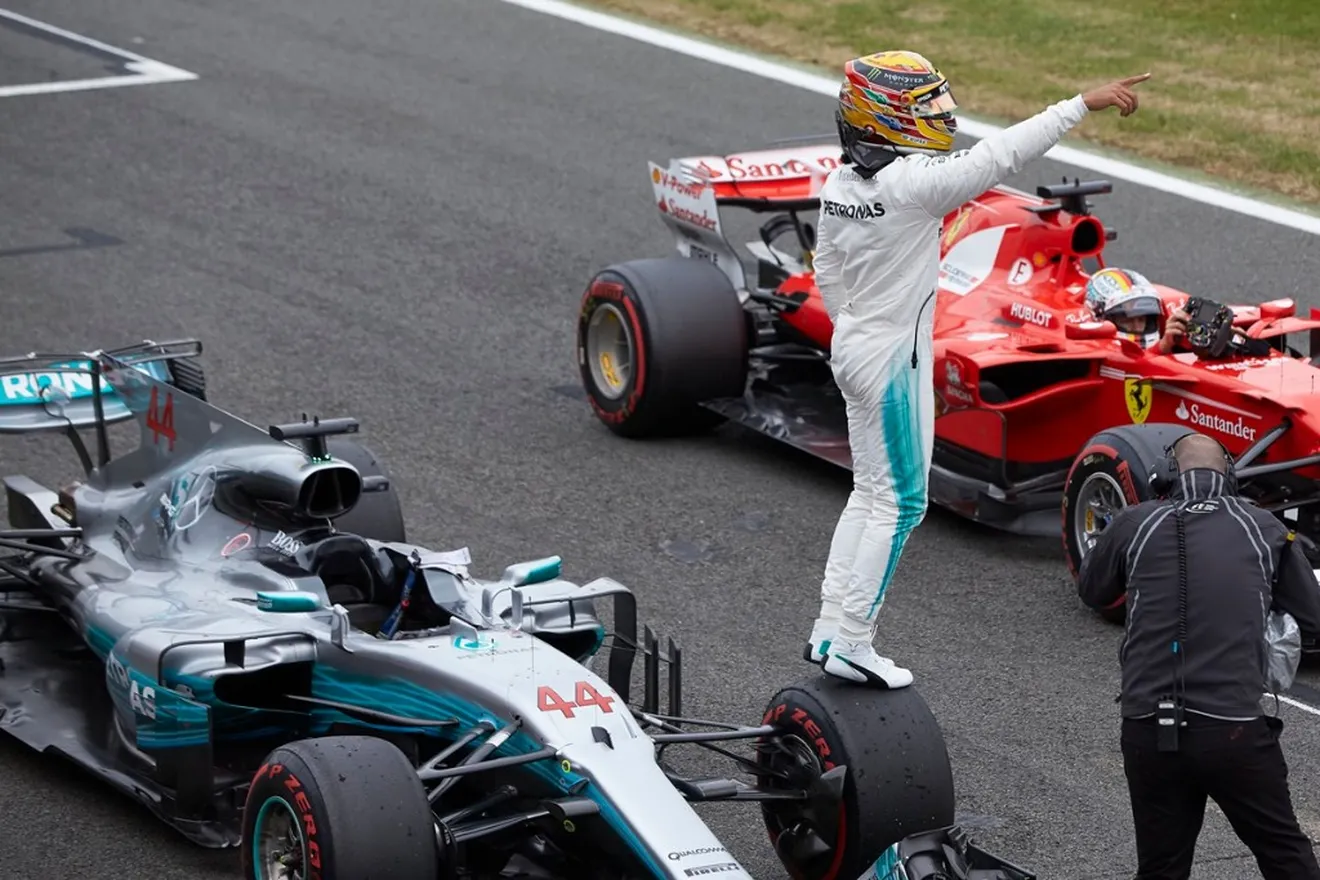 Hamilton: "No creo que Vettel quiera ser mi compañero de equipo"