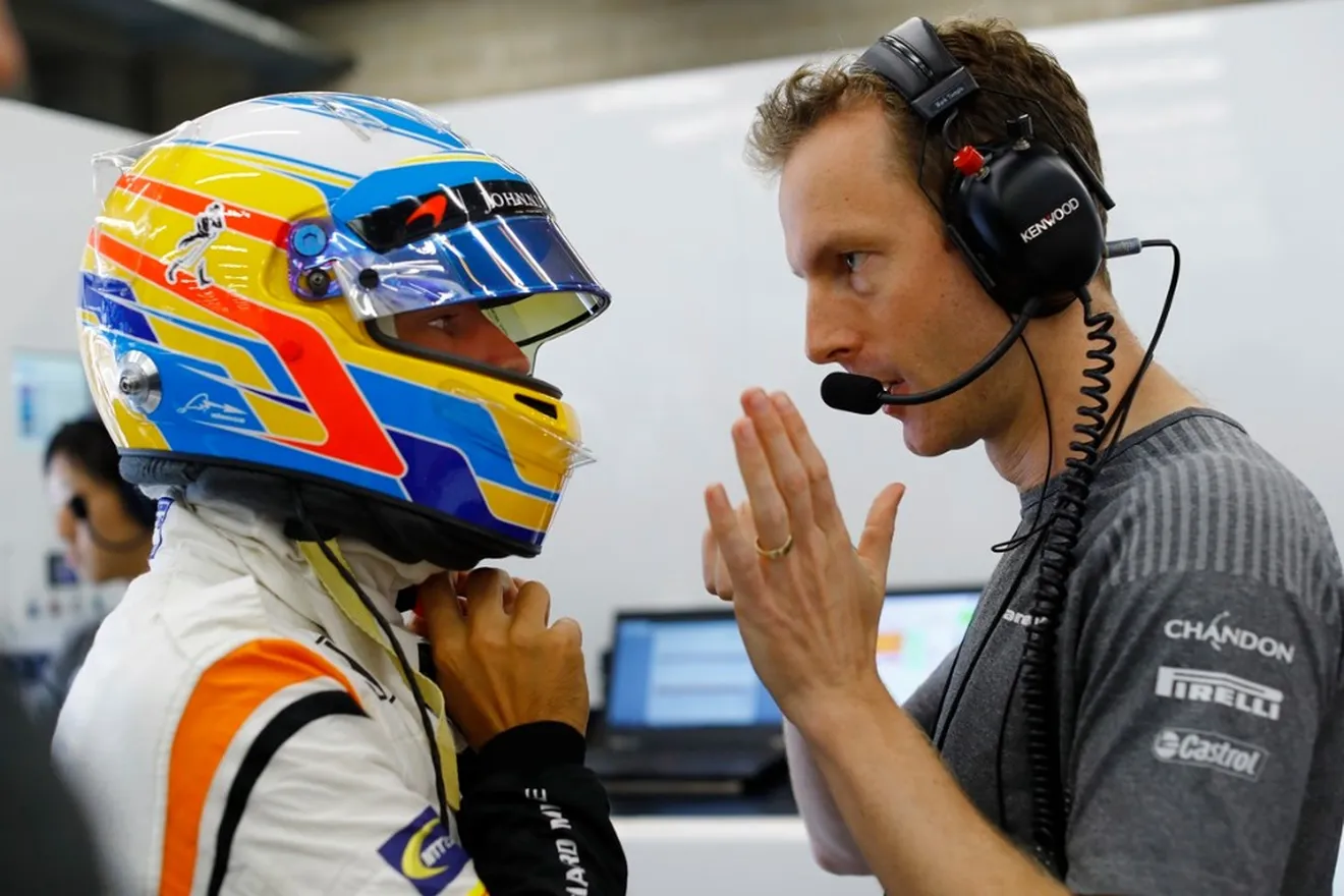 Nuevo abandono de Alonso en un GP "vergonzoso" que consideró "sólo un test"