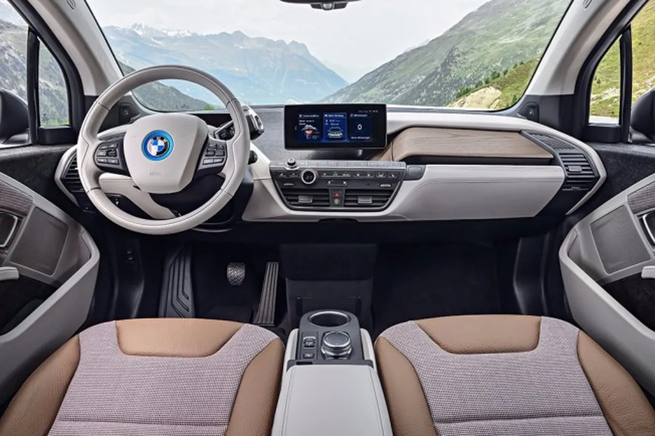 BMW i3 2018 - interior