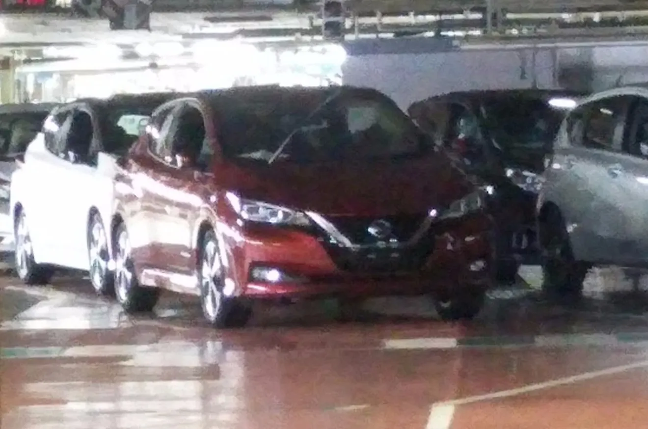 Se filtran nuevas imágenes del Nissan Leaf 2018 en la planta de Oppama