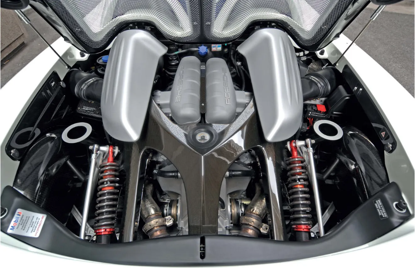 Porsche desarrolla un nuevo motor de alto rendimiento y no sabe en qué coche ponerlo