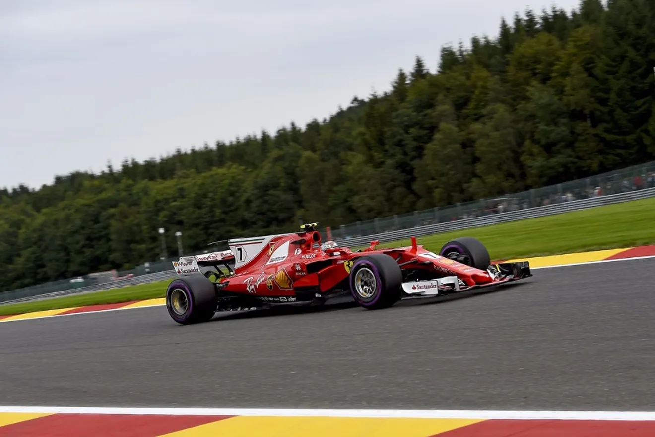 Räikkönen marca la pauta y confirma la candidatura de Ferrari a la 'pole'