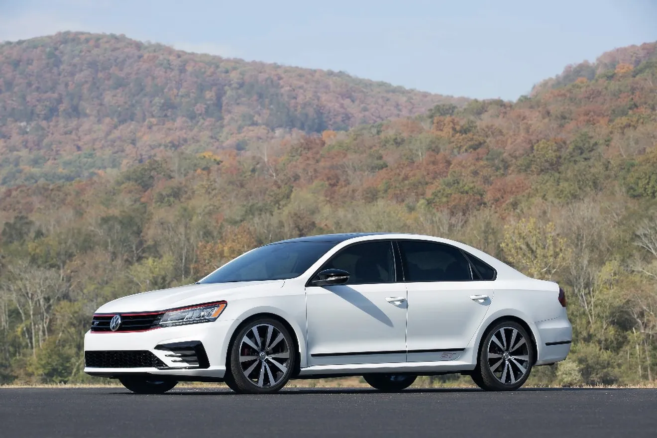 El Volkswagen Passat GT llegará al mercado norteamericano el próximo año