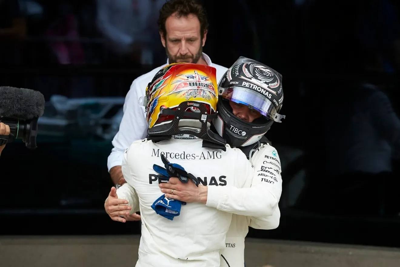 Wolff: "La relación laboral entre Hamilton y Bottas está en otra liga"