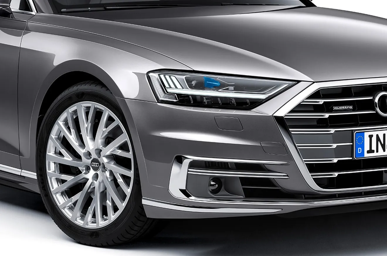 Faros Audi HD Matrix LED: así es la avanzada iluminación del A8