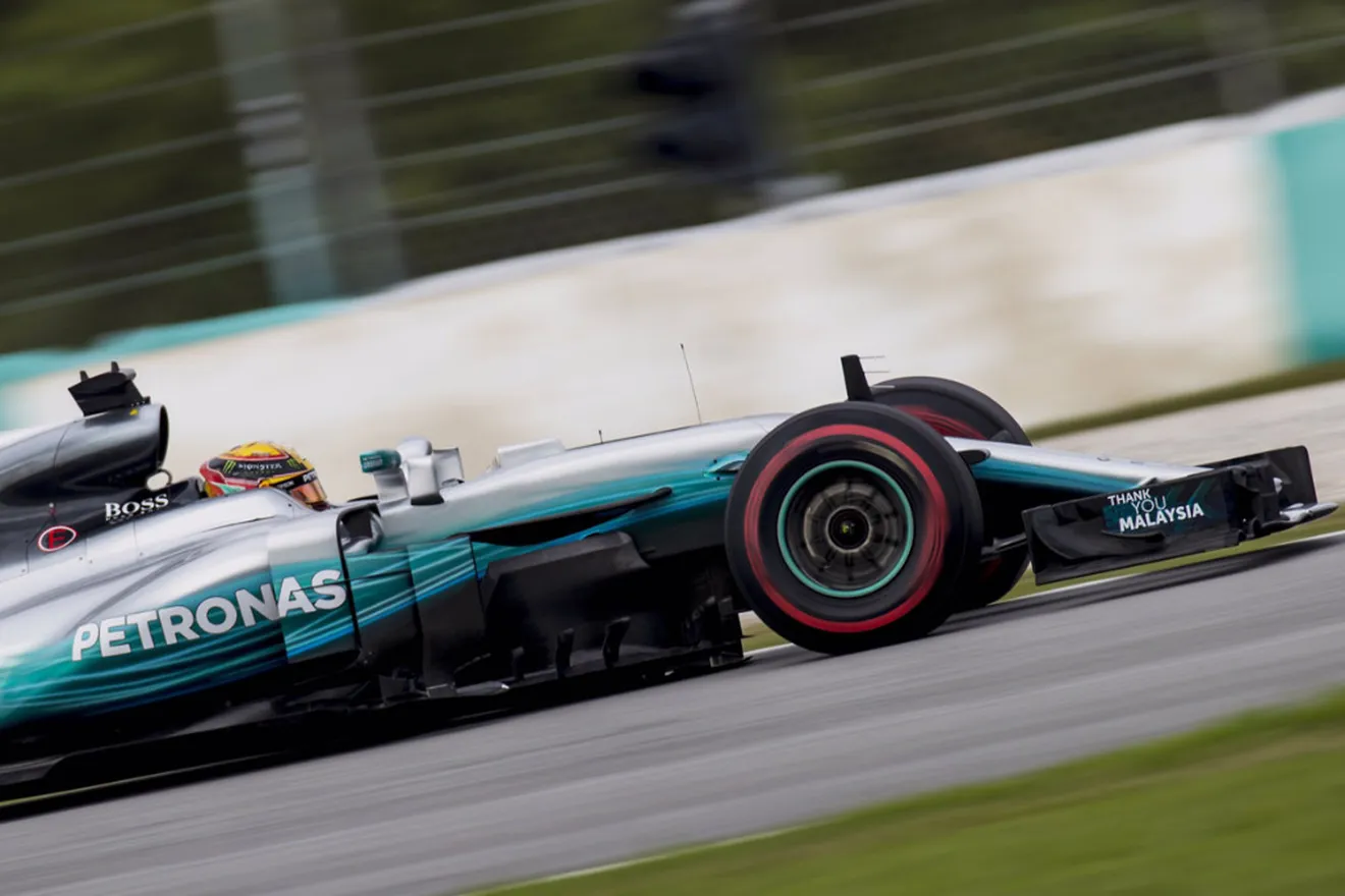 Hamilton: "Hoy es una verdadera sorpresa estar en la pole"
