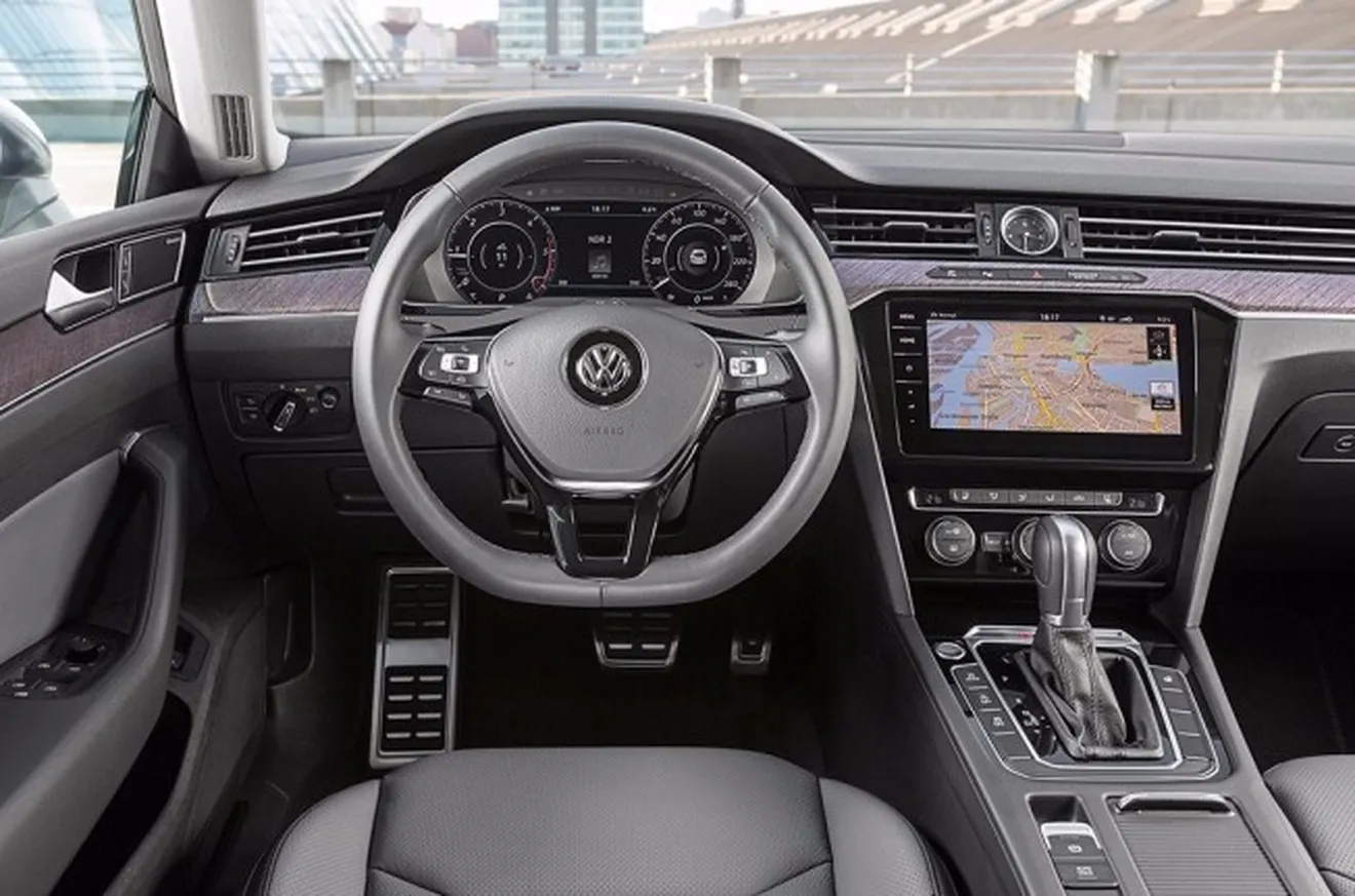 Volkswagen Arteon 2017 - interior