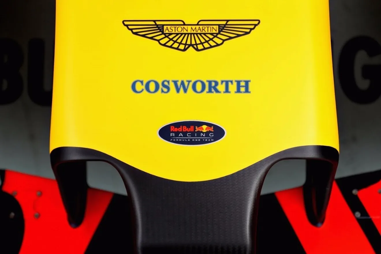 Horner sugiere una asociación entre Red Bull, Aston Martin y Cosworth