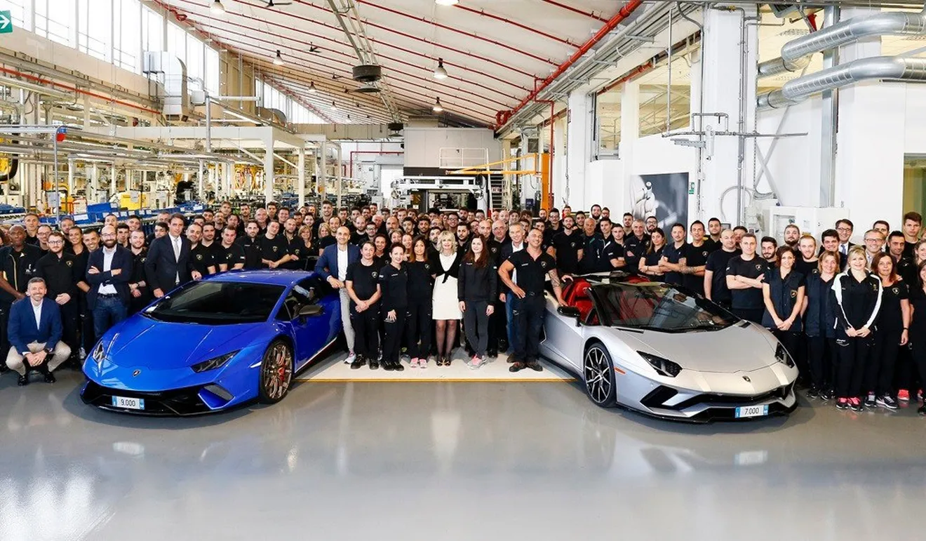 Lamborghini ya ha fabricado 9.000 unidades del Huracán y 7.000 del Aventador