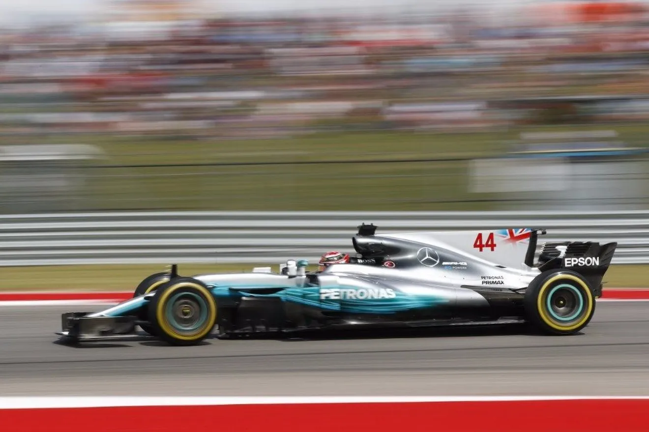Hamilton se luce a pesar del viento: "La pista estaba muy difícil"