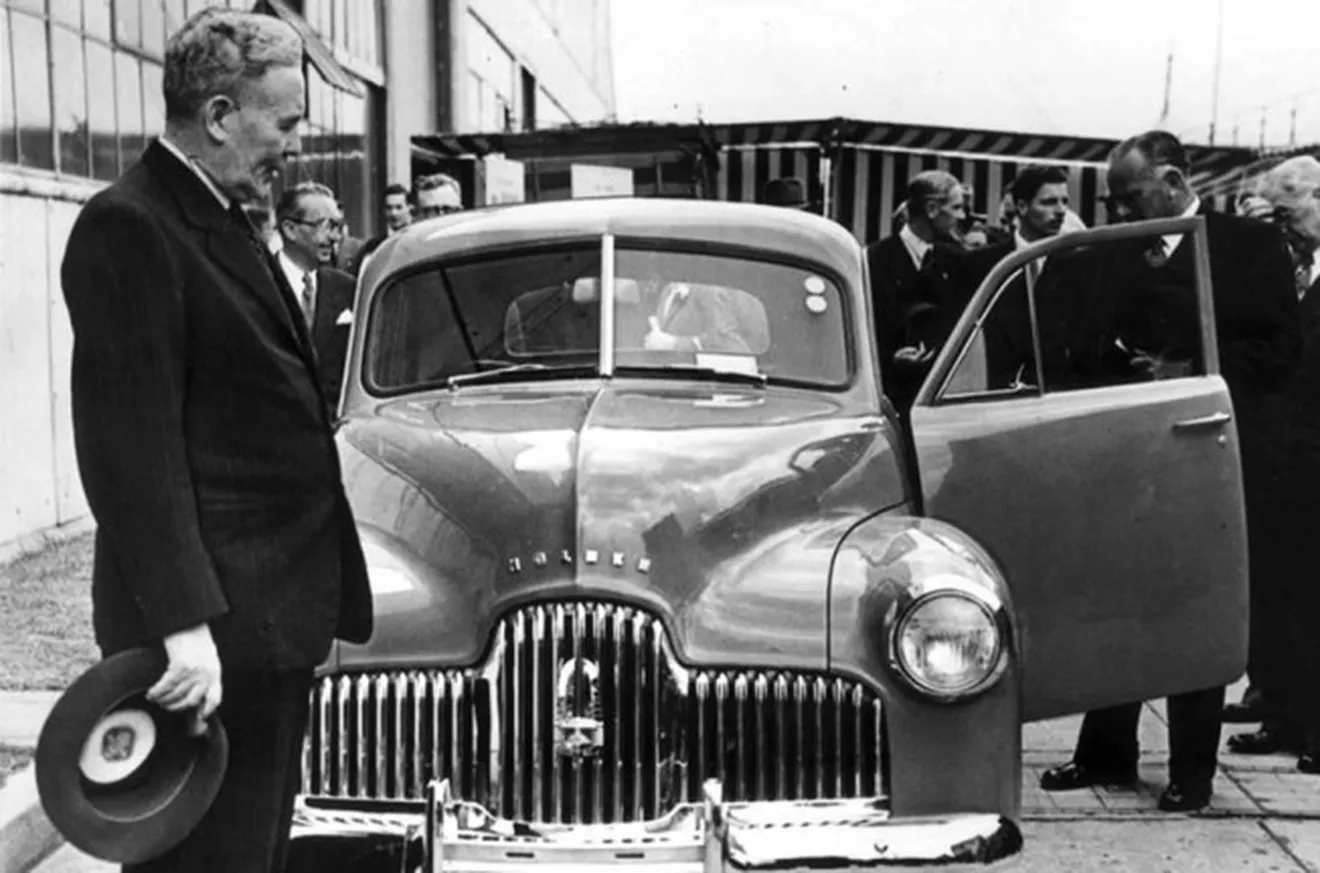 El primer Holden fabricado en masa en Australia