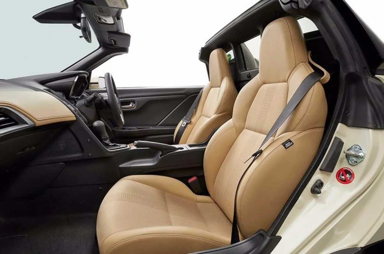 Honda S660 β special #komorebi edition - interior