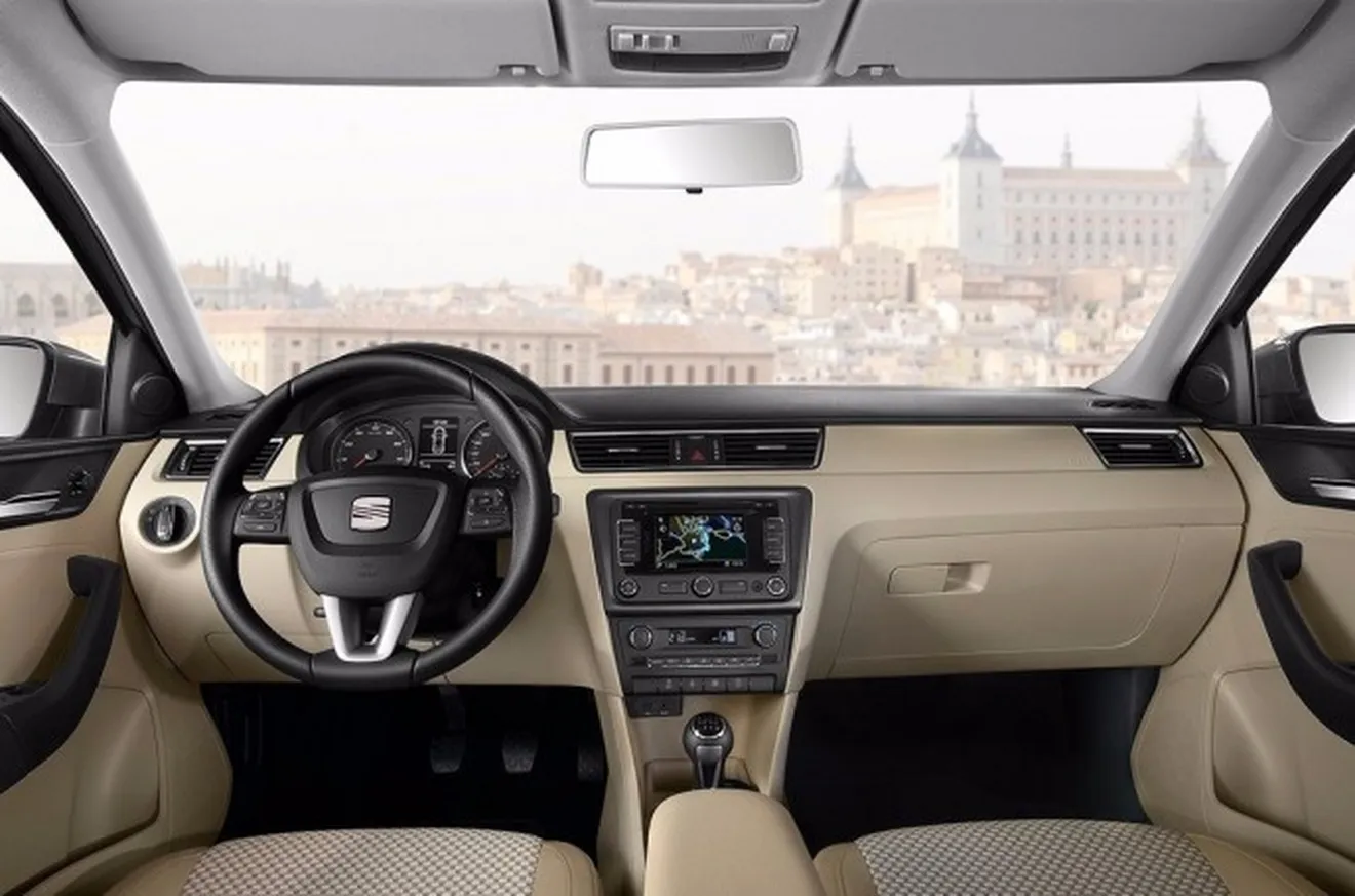 SEAT Toledo - interior