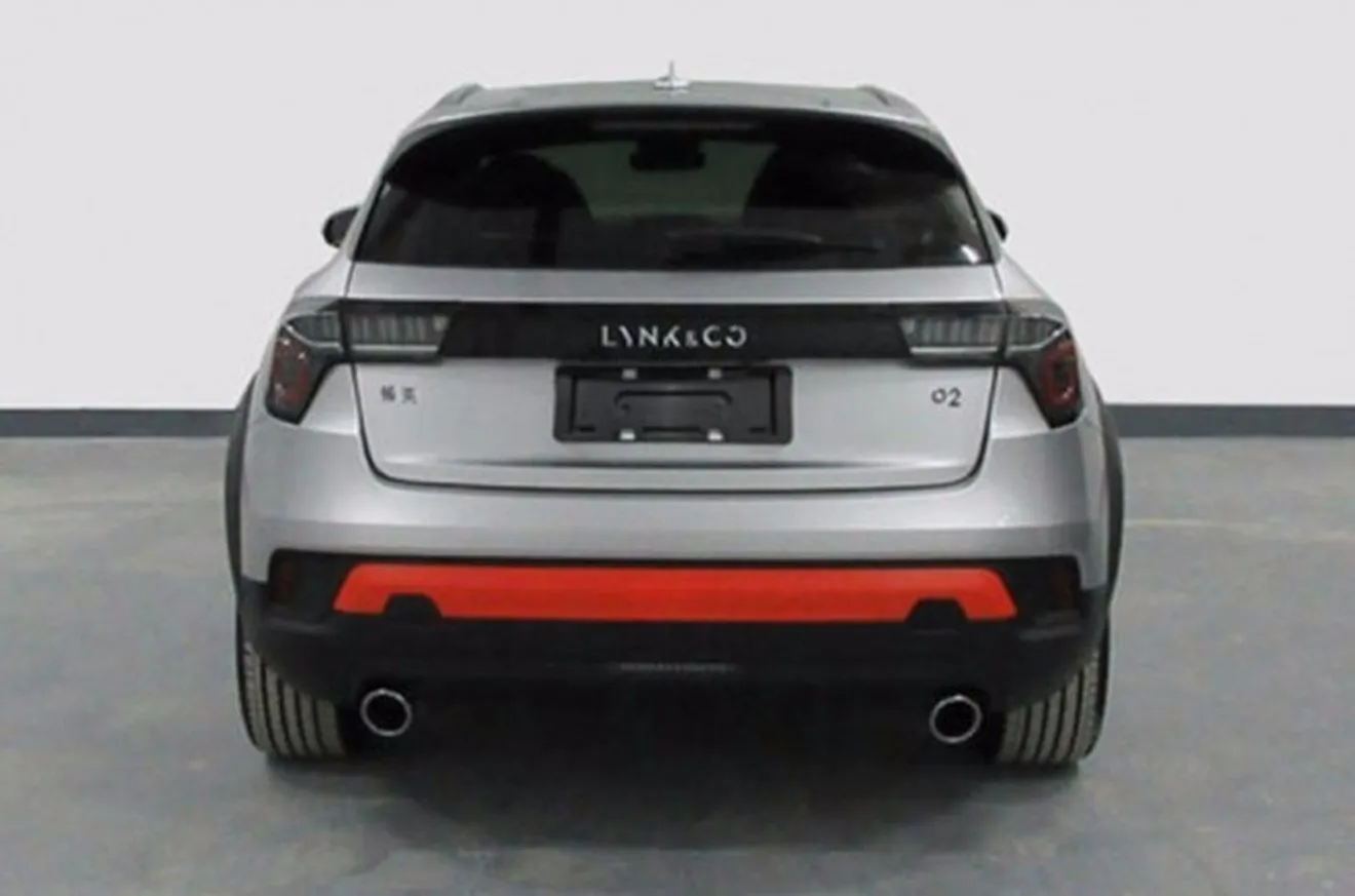 Lynk & Co 02 - posterior