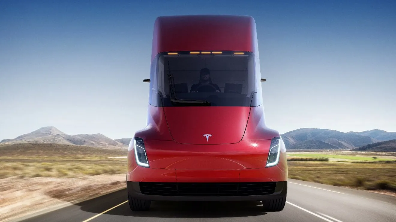 El Tesla Semi será barato, estará disponible desde 150.000 dólares